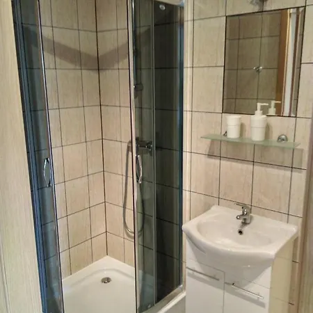 Zefir Apartment *